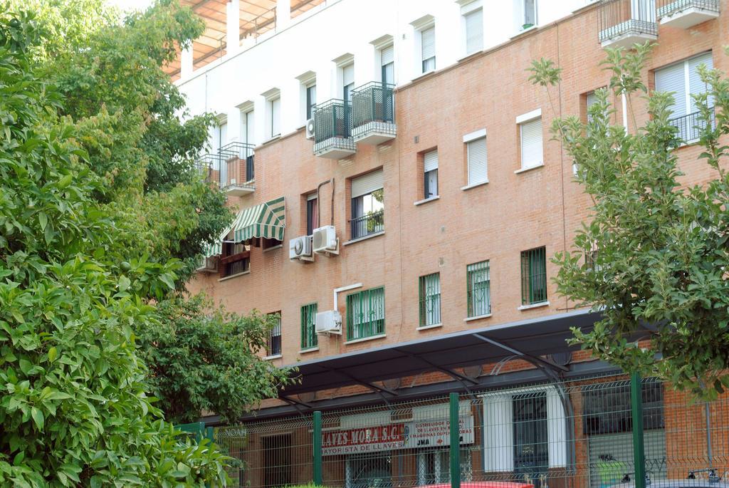 Triana Home & Free Parking Siviglia Esterno foto